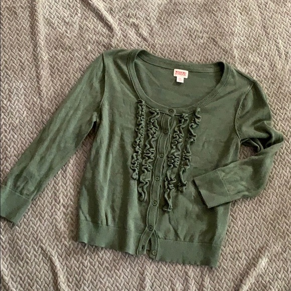 Mossimo Supply Co. Sweaters - A super cute olive green cardigan!